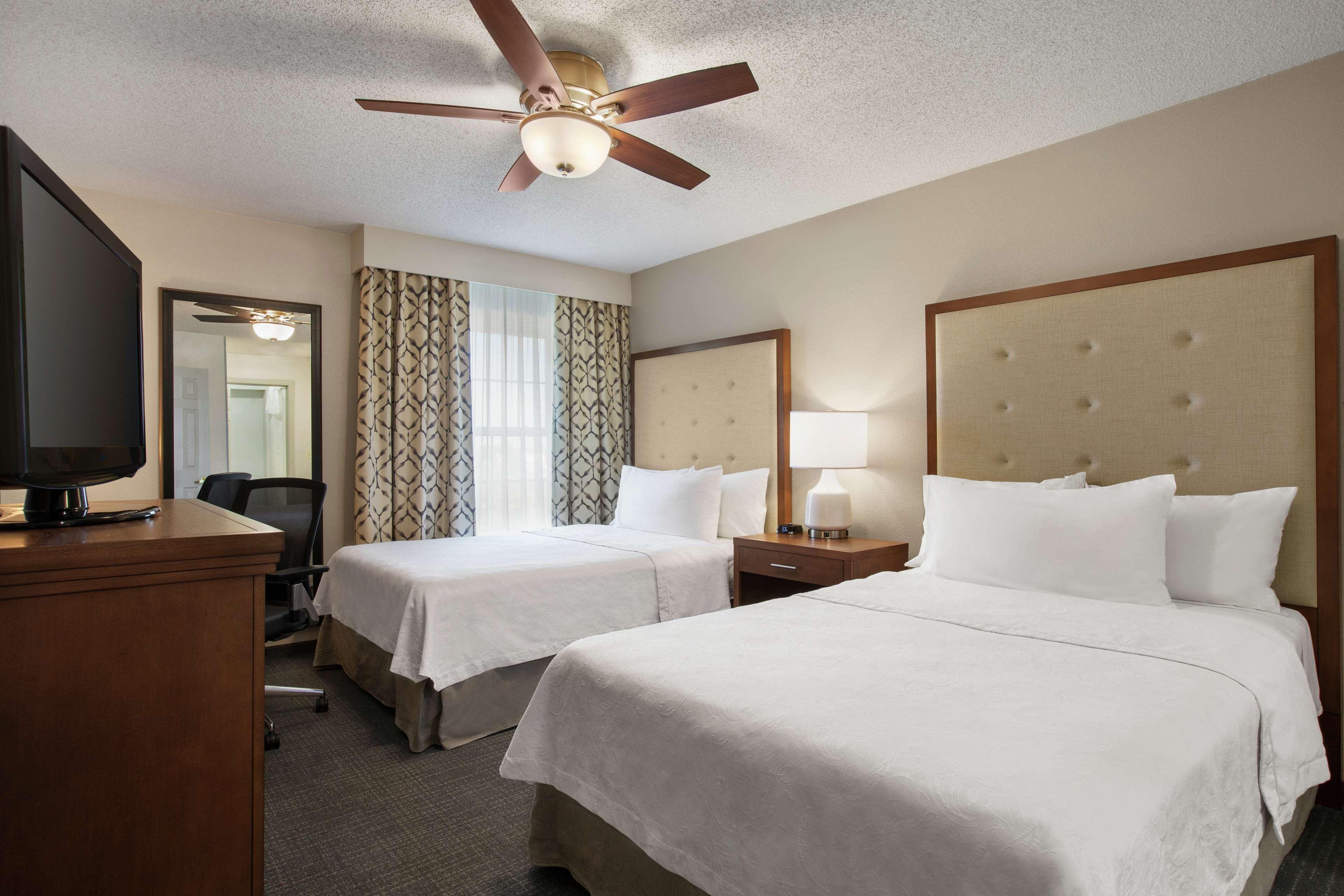 Homewood Suites By Hilton Kansas City Airport Exteriér fotografie